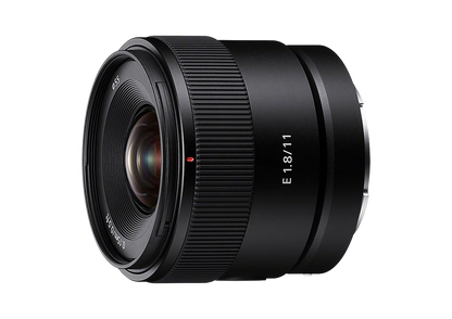 Sony FE 11mm f/1.8 APS-C